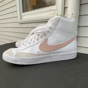 Nike Blazer Mid ‘77 Casual Shoes